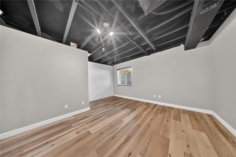 5829 Muirfield Drive SW Cedar Rapids IA 52404