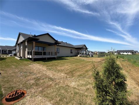 1212 Berkshire Lane North Liberty IA 52317