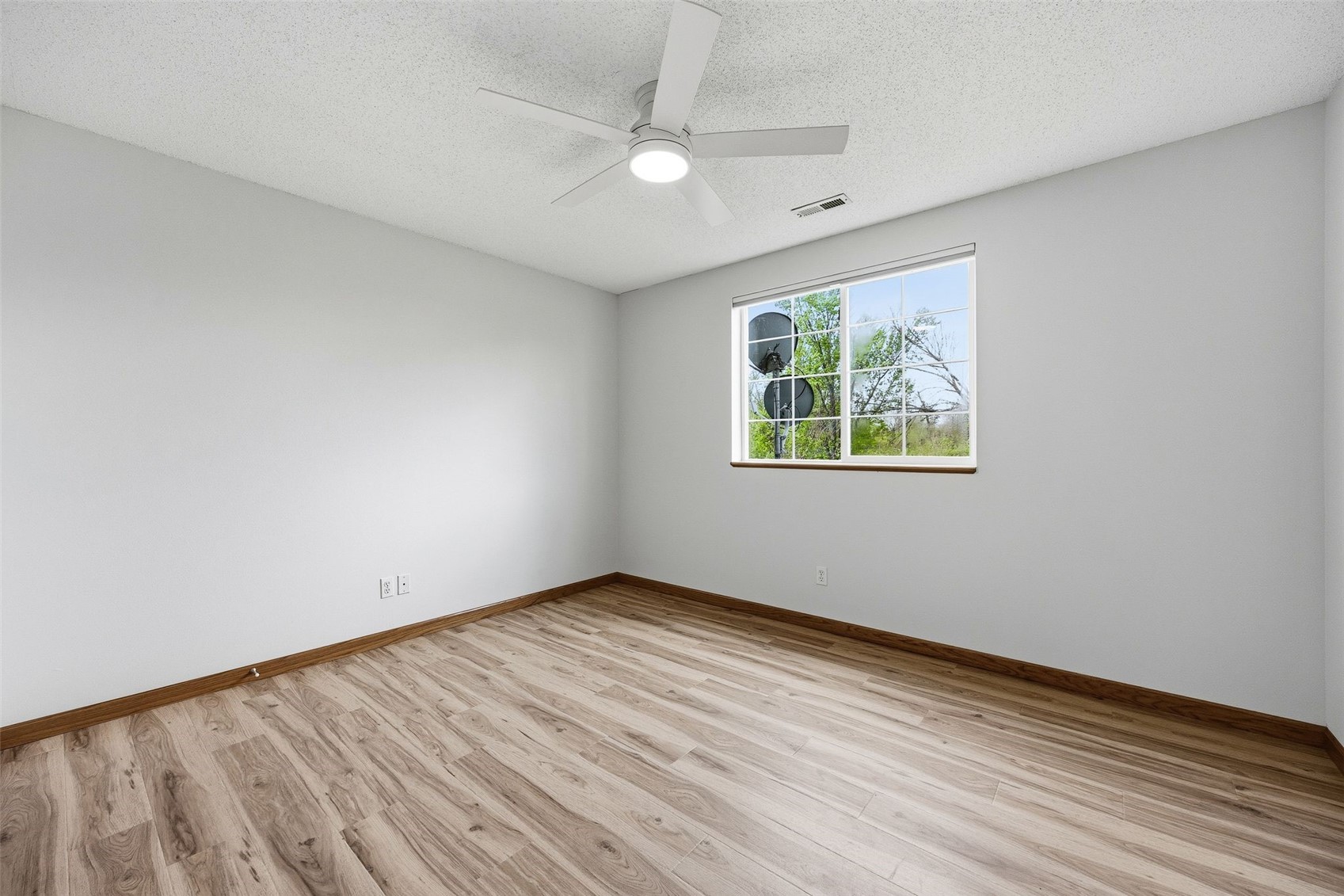 1350 44th Street Marion IA 52302