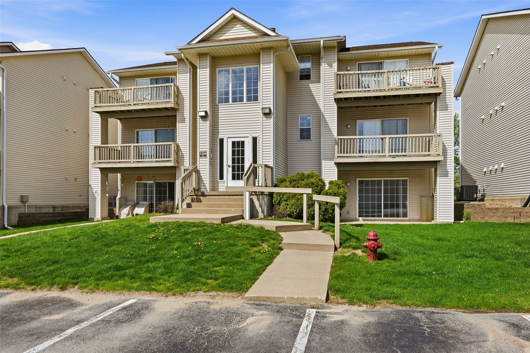 1350 44th Street Marion IA 52302