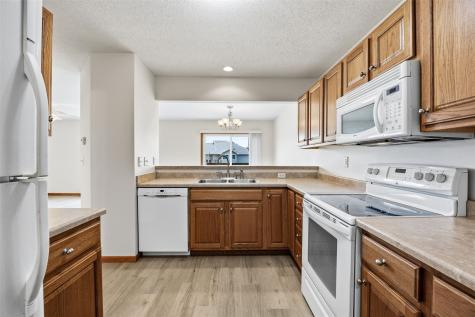 2535 Greenway Court Marion IA 52302