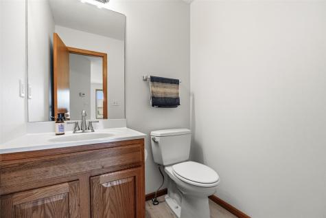 2535 Greenway Court Marion IA 52302