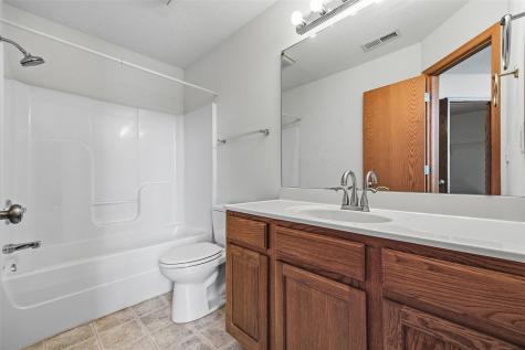 2535 Greenway Court Marion IA 52302