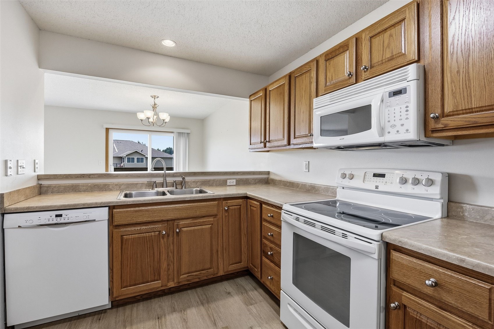 2535 Greenway Court Marion IA 52302