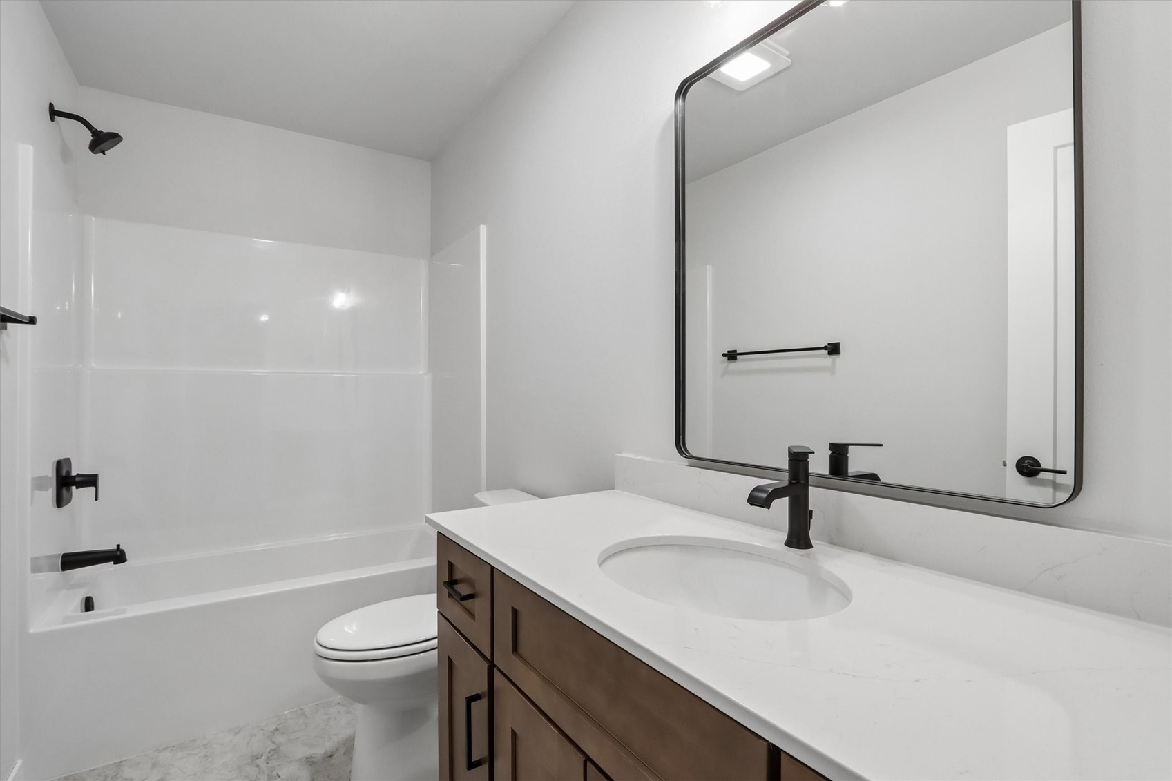 7021 Harlan Eddy Drive SW Cedar Rapids IA 52404