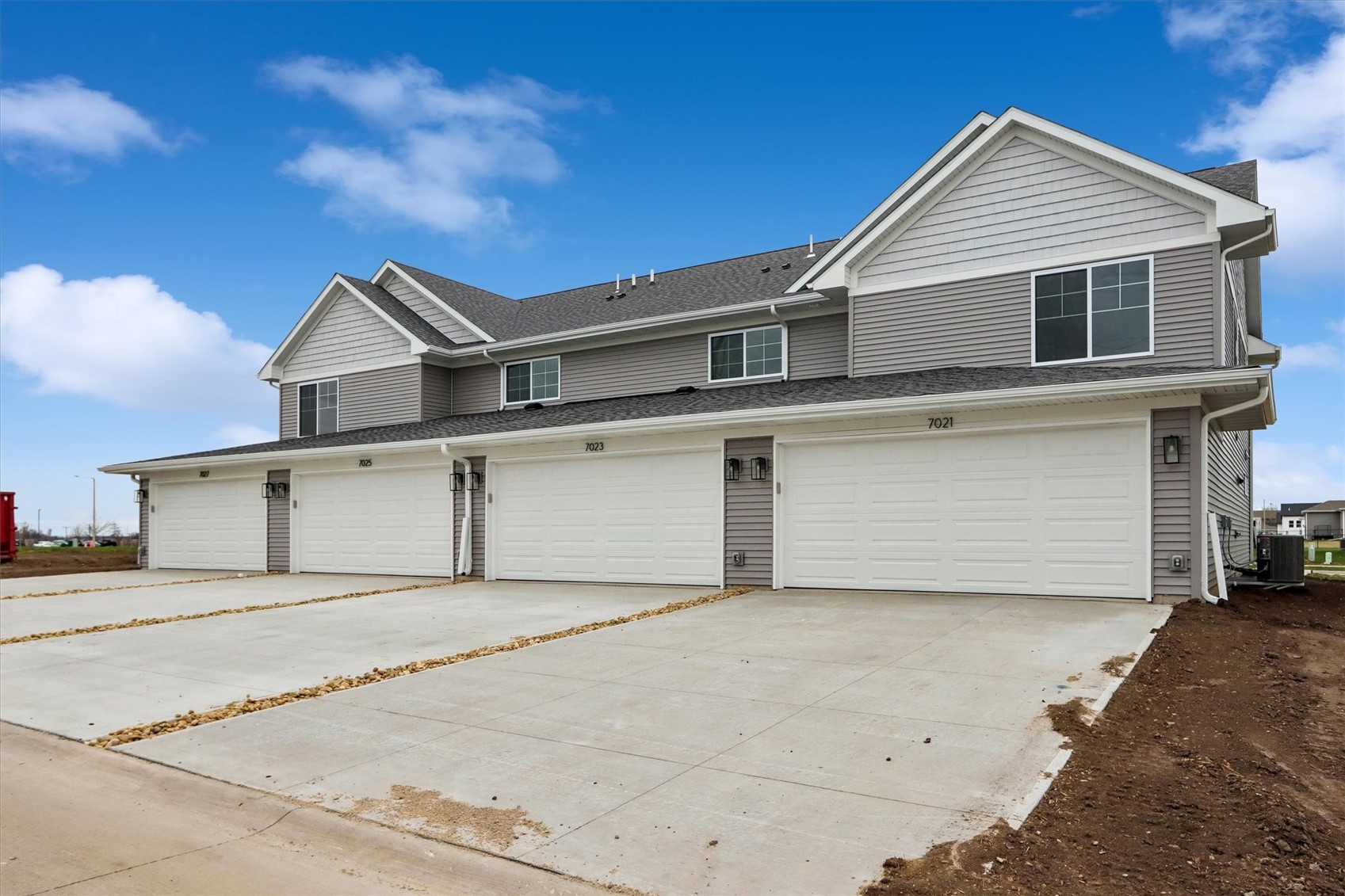 7021 Harlan Eddy Drive SW Cedar Rapids IA 52404