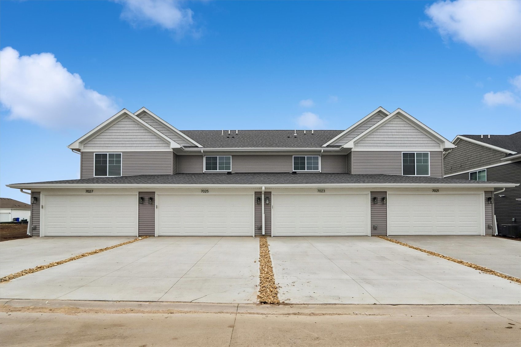 7021 Harlan Eddy Drive SW Cedar Rapids IA 52404