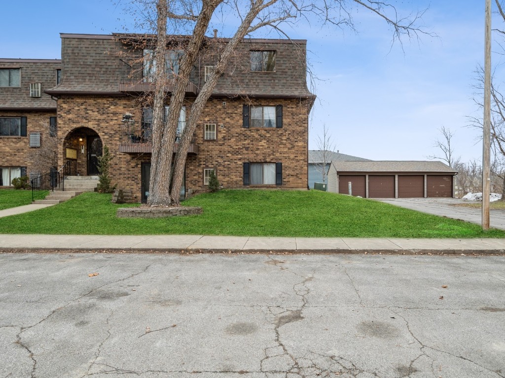 1015 Woodland Heights Court SE Cedar Rapids IA 52403