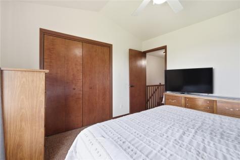 3104 Blackberry Circle SW Cedar Rapids IA 52404