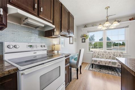 6106 Greenbriar Lane SW Cedar Rapids IA 52404