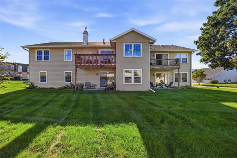 6106 Greenbriar Lane SW Cedar Rapids IA 52404