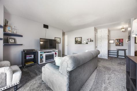 6106 Greenbriar Lane SW Cedar Rapids IA 52404