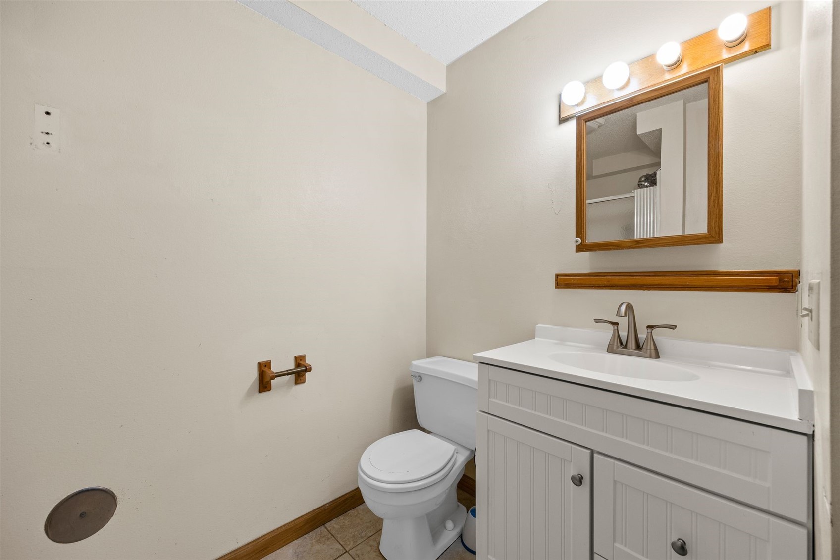 909 Dover Street Iowa City IA 52245