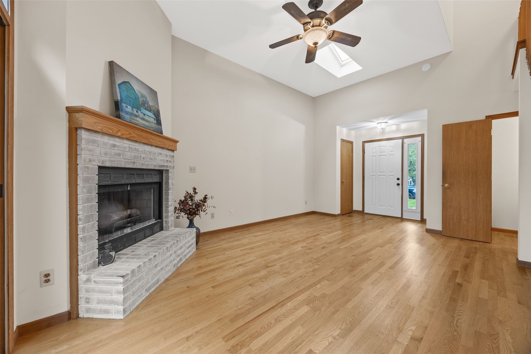 909 Dover Street Iowa City IA 52245