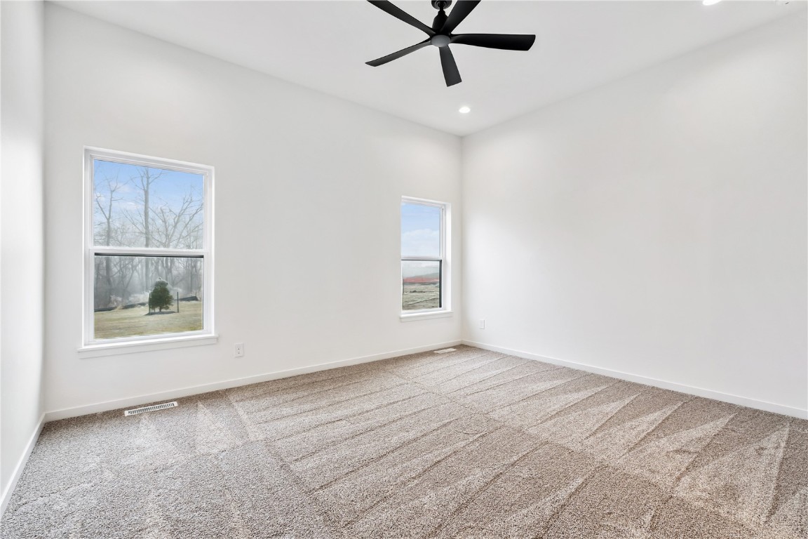 642 Maclan Court Iowa City IA 52246