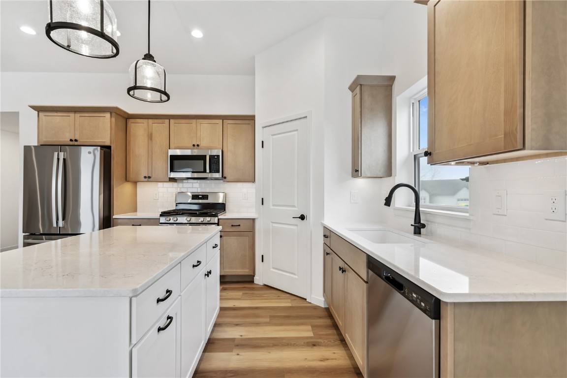 642 Maclan Court Iowa City IA 52246