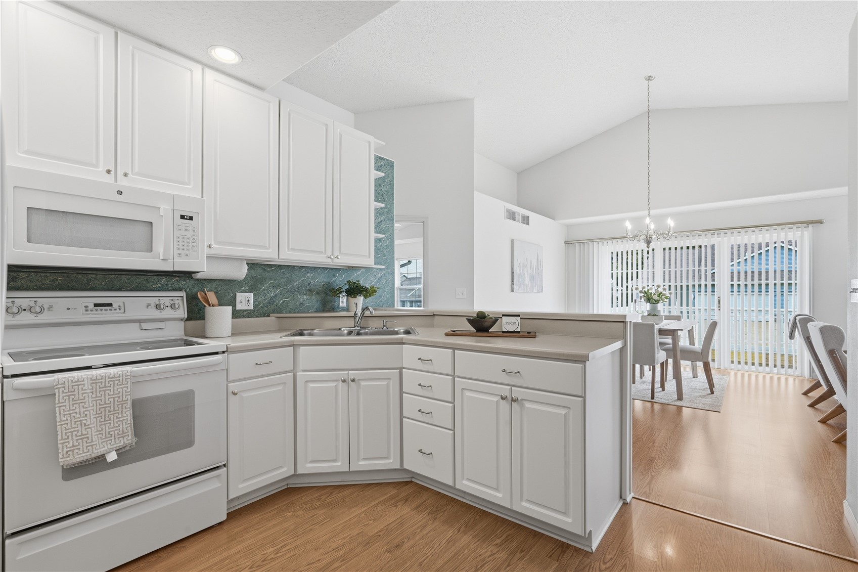 3850 White Tail Drive Marion IA 52302