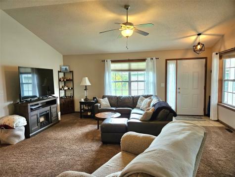 6355 Muirfield Drive SW Cedar Rapids IA 52404