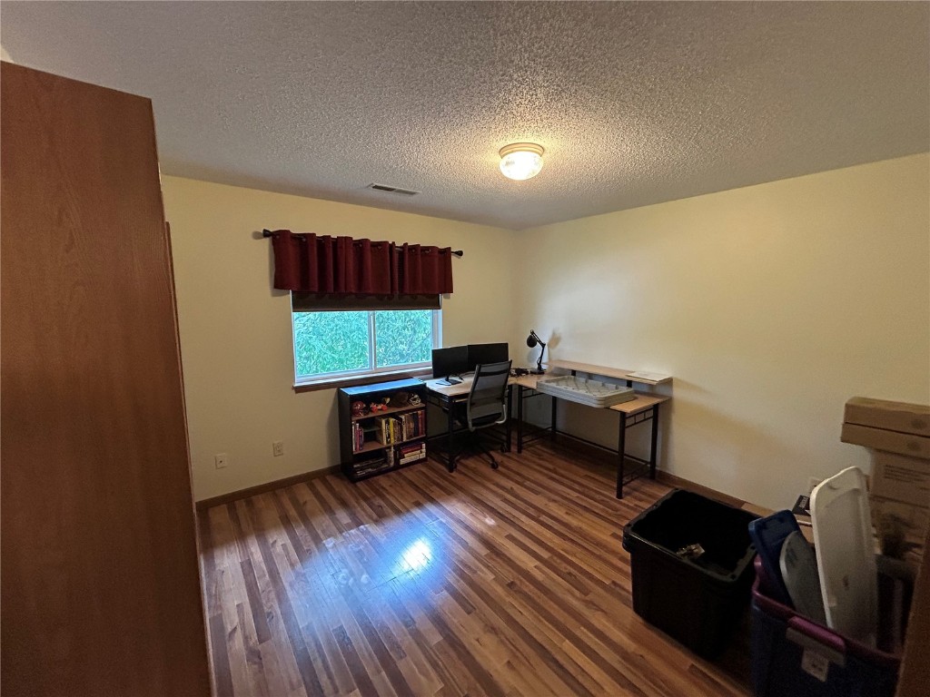 140 Shannon Drive North Liberty IA 52317