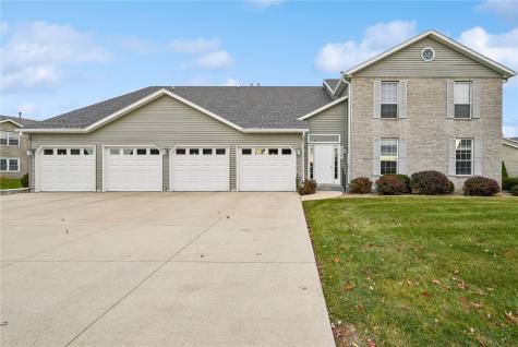 6305 Greenbriar Lane SW Cedar Rapids IA 52404