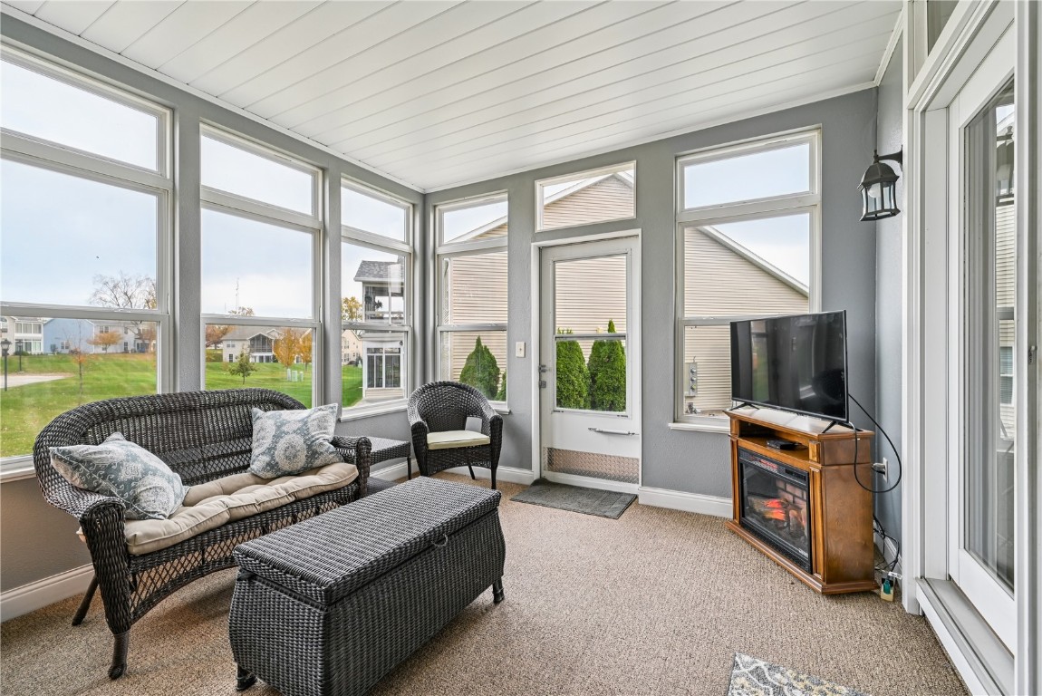 6305 Greenbriar Lane SW Cedar Rapids IA 52404