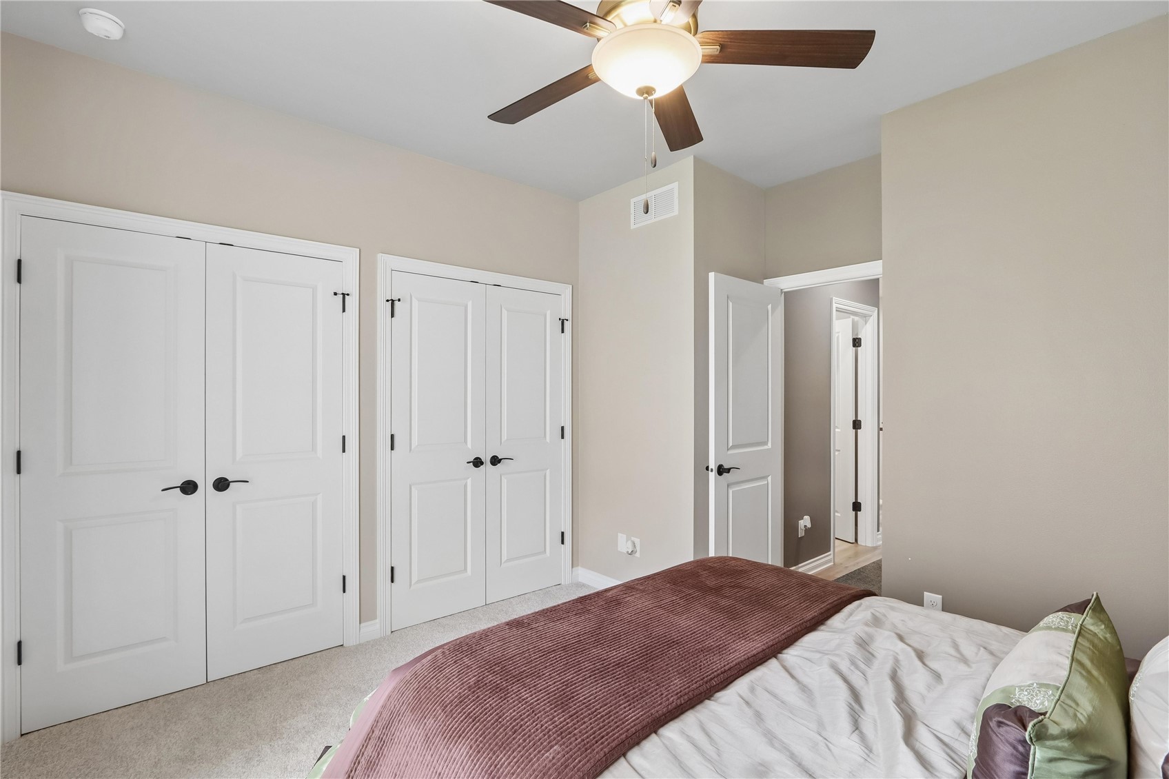 1030 Highland Trail Solon IA 52333