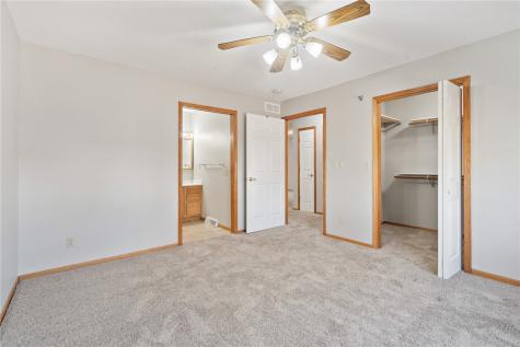 140 35th St Drive SE Cedar Rapids IA 52403
