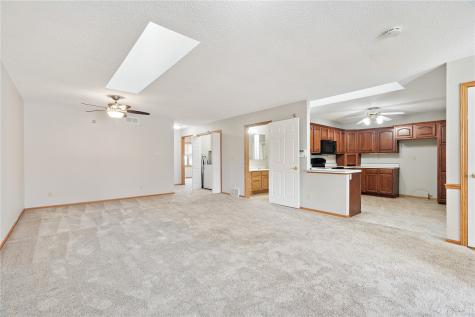 140 35th St Drive SE Cedar Rapids IA 52403