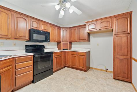 140 35th St Drive SE Cedar Rapids IA 52403