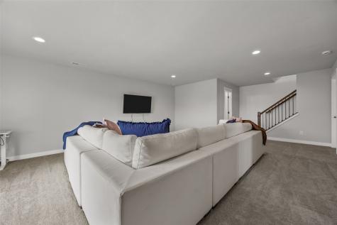 1277 Berkshire Lane North Liberty IA 52317