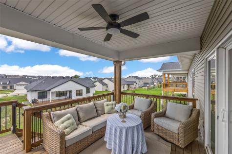 1277 Berkshire Lane North Liberty IA 52317