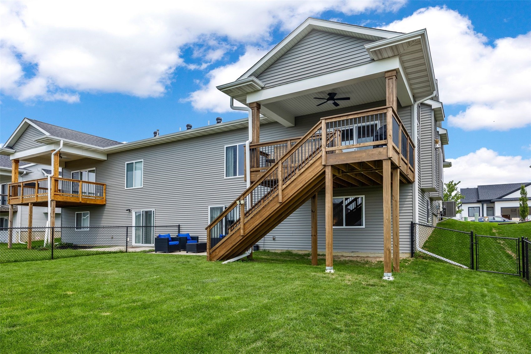 1277 Berkshire Lane North Liberty IA 52317