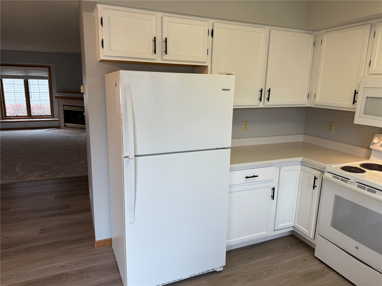1905 Earl Road Iowa City IA 52246