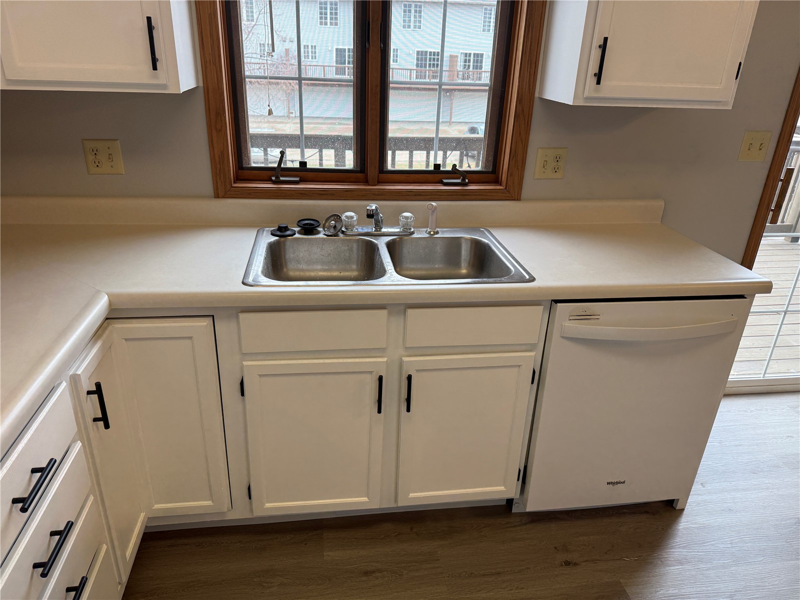 1905 Earl Road Iowa City IA 52246