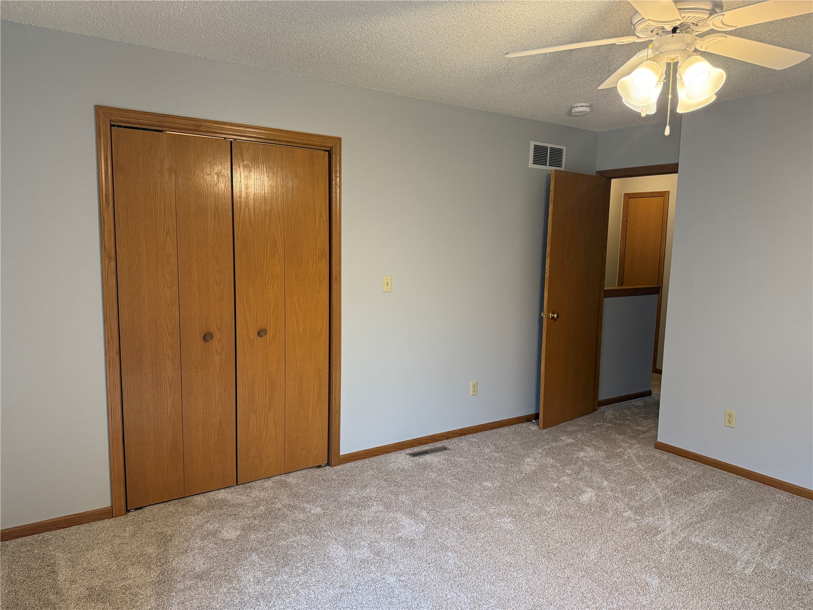 1905 Earl Road Iowa City IA 52246