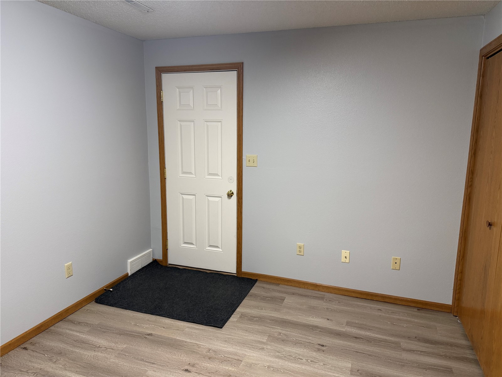 1905 Earl Road Iowa City IA 52246