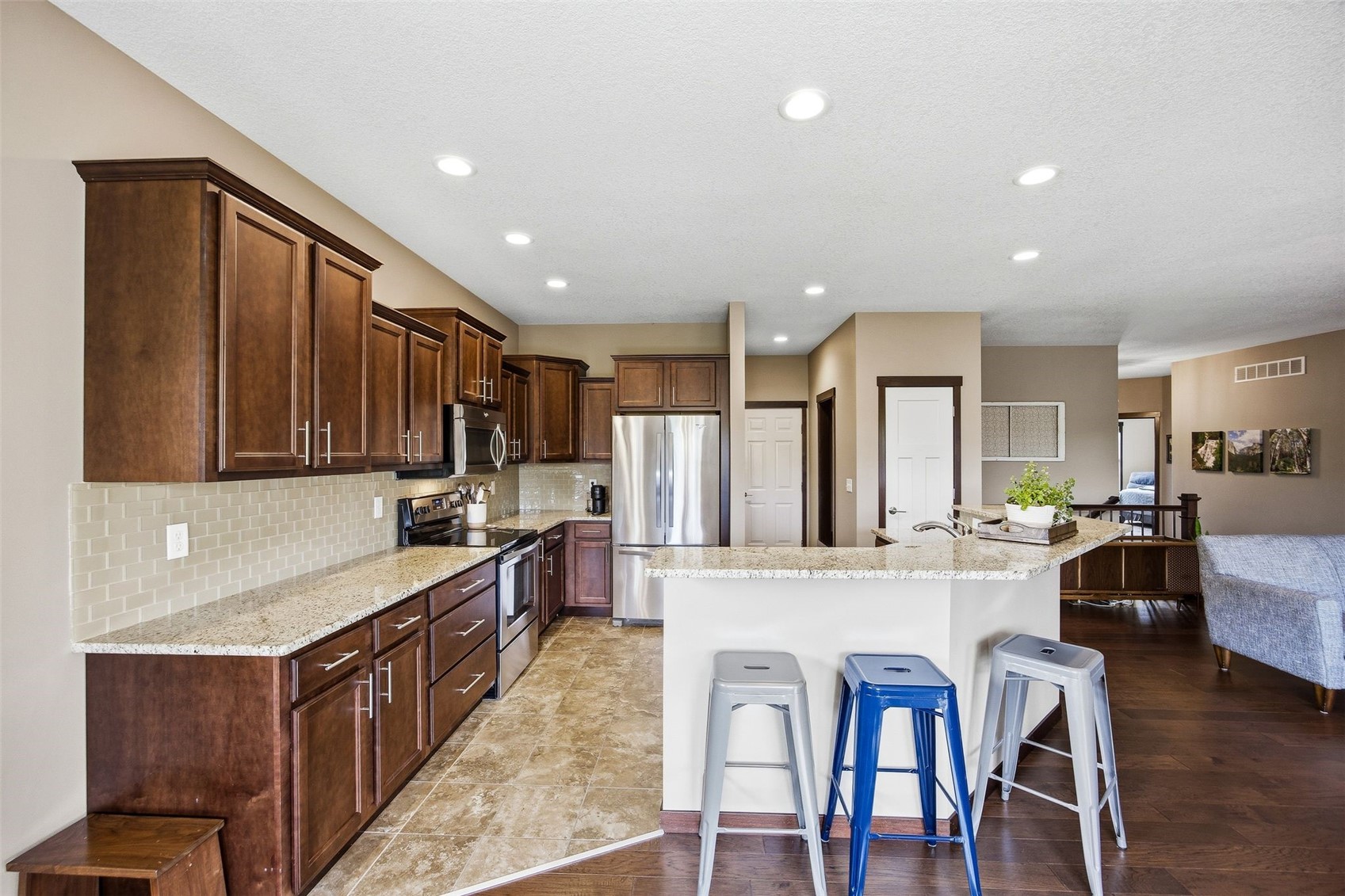 513 Majestic Oak Solon IA 52333