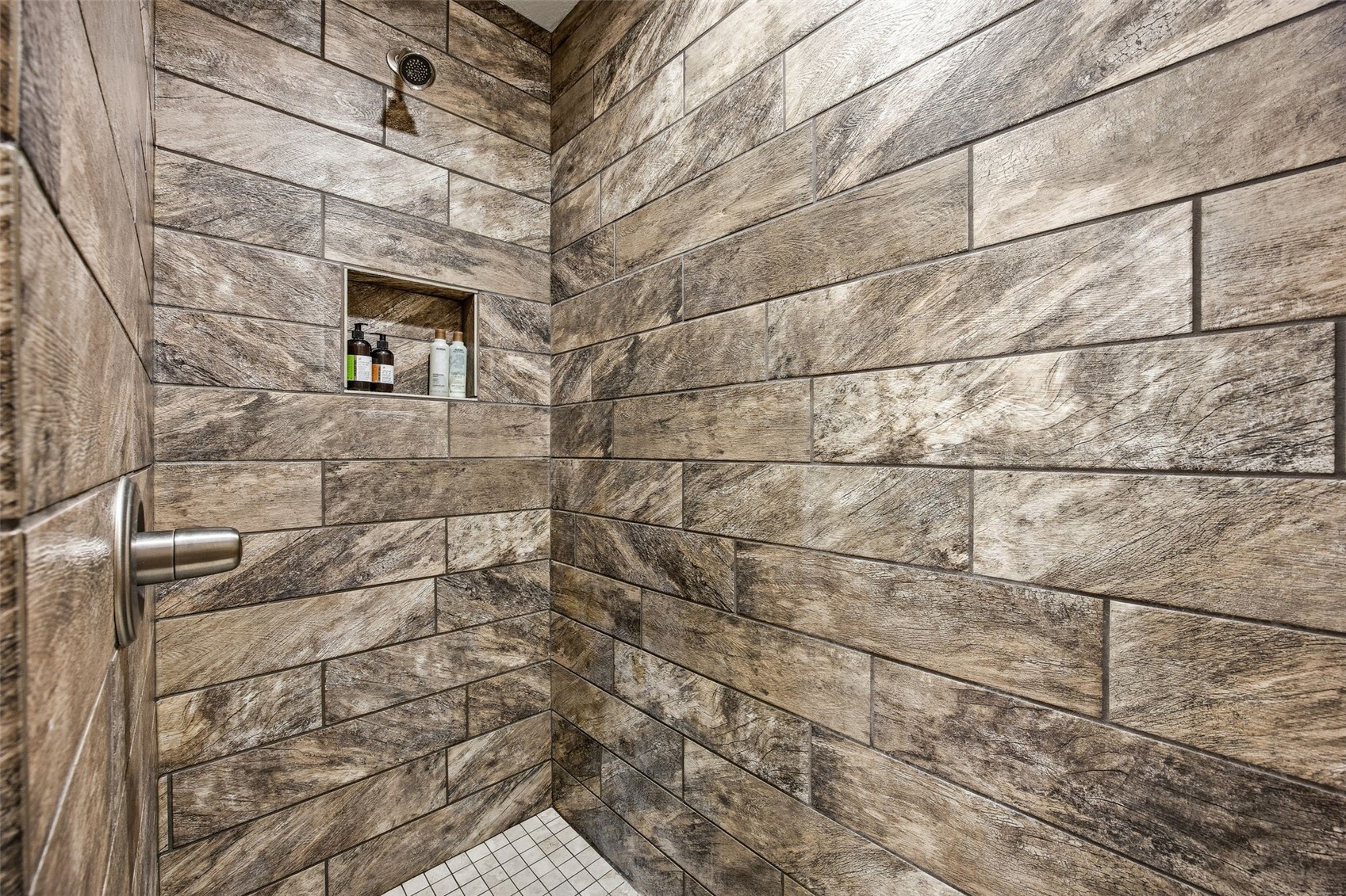 513 Majestic Oak Solon IA 52333