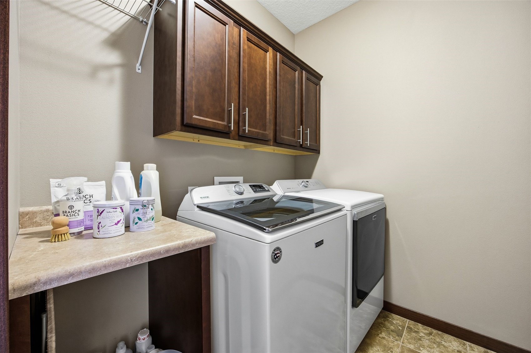 513 Majestic Oak Solon IA 52333
