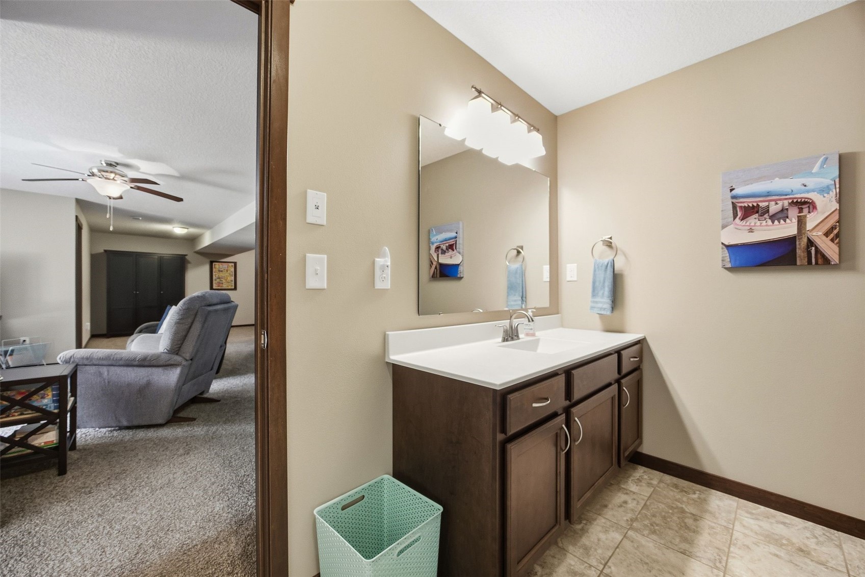 513 Majestic Oak Solon IA 52333
