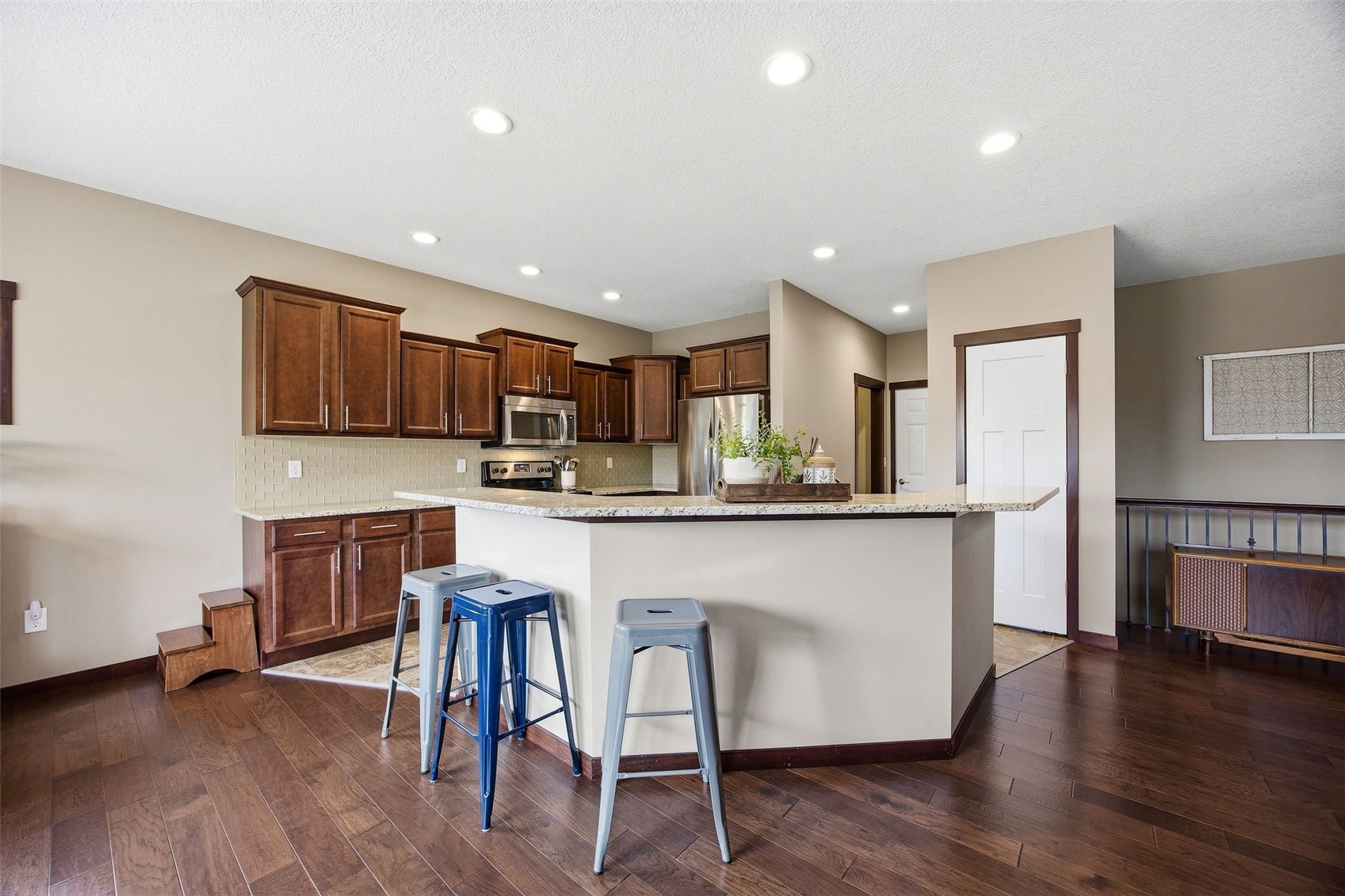 513 Majestic Oak Solon IA 52333