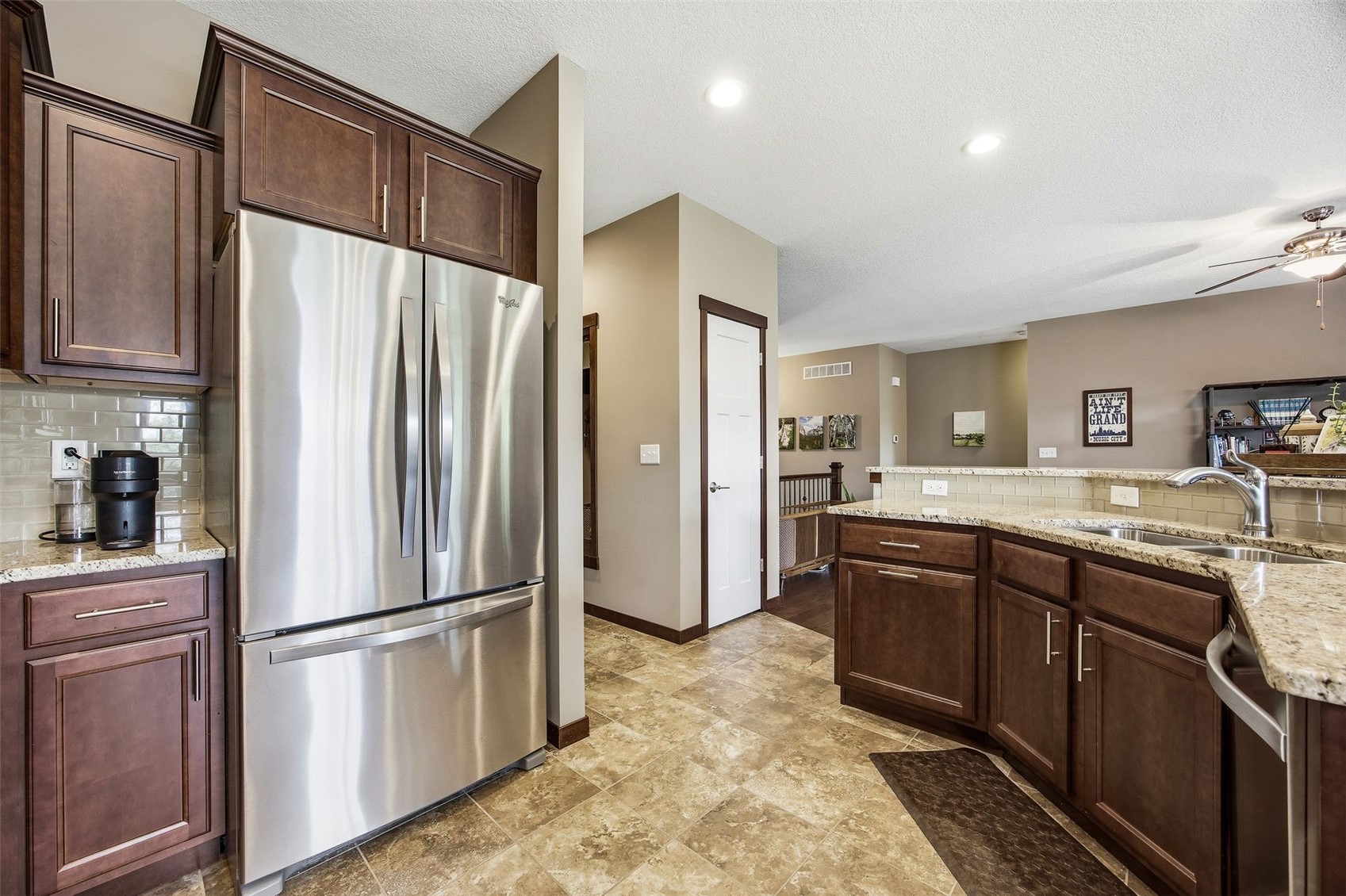 513 Majestic Oak Solon IA 52333