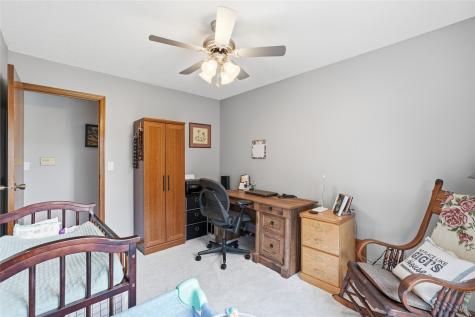 4320 Westchester Drive NE Cedar Rapids IA 52402