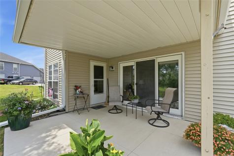 4320 Westchester Drive NE Cedar Rapids IA 52402