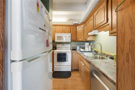51 29th Ave Drive SW Cedar Rapids IA 52404
