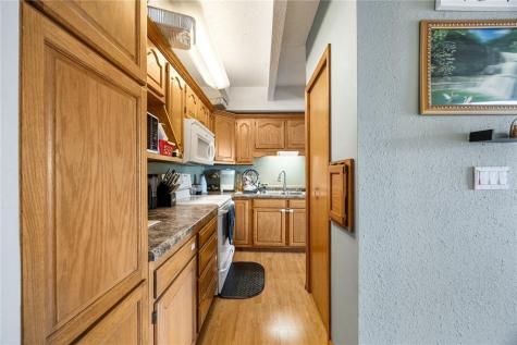 51 29th Ave Drive SW Cedar Rapids IA 52404