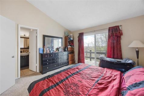 51 29th Ave Drive SW Cedar Rapids IA 52404