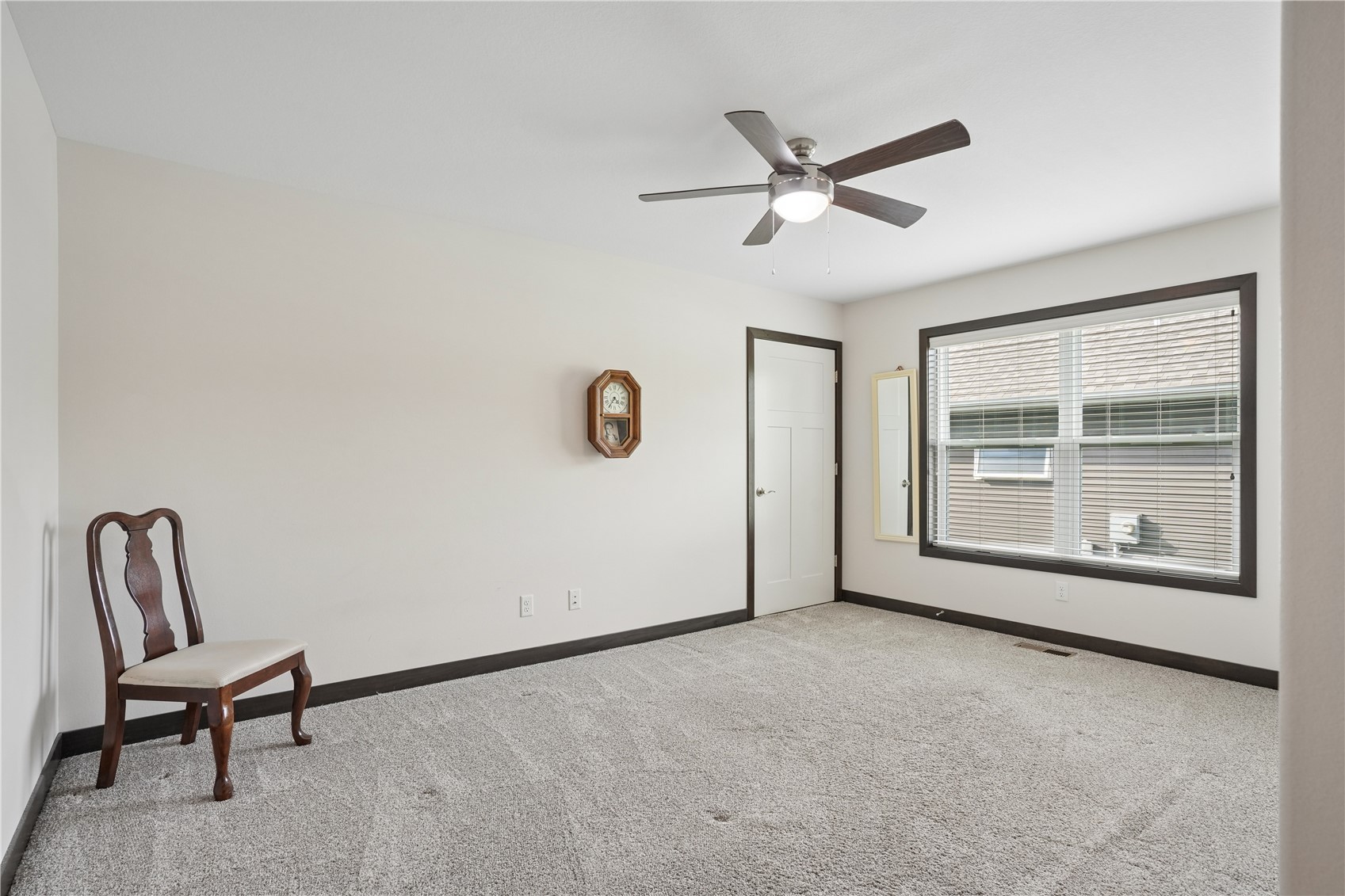 850 Rogers Street Robins IA 52328