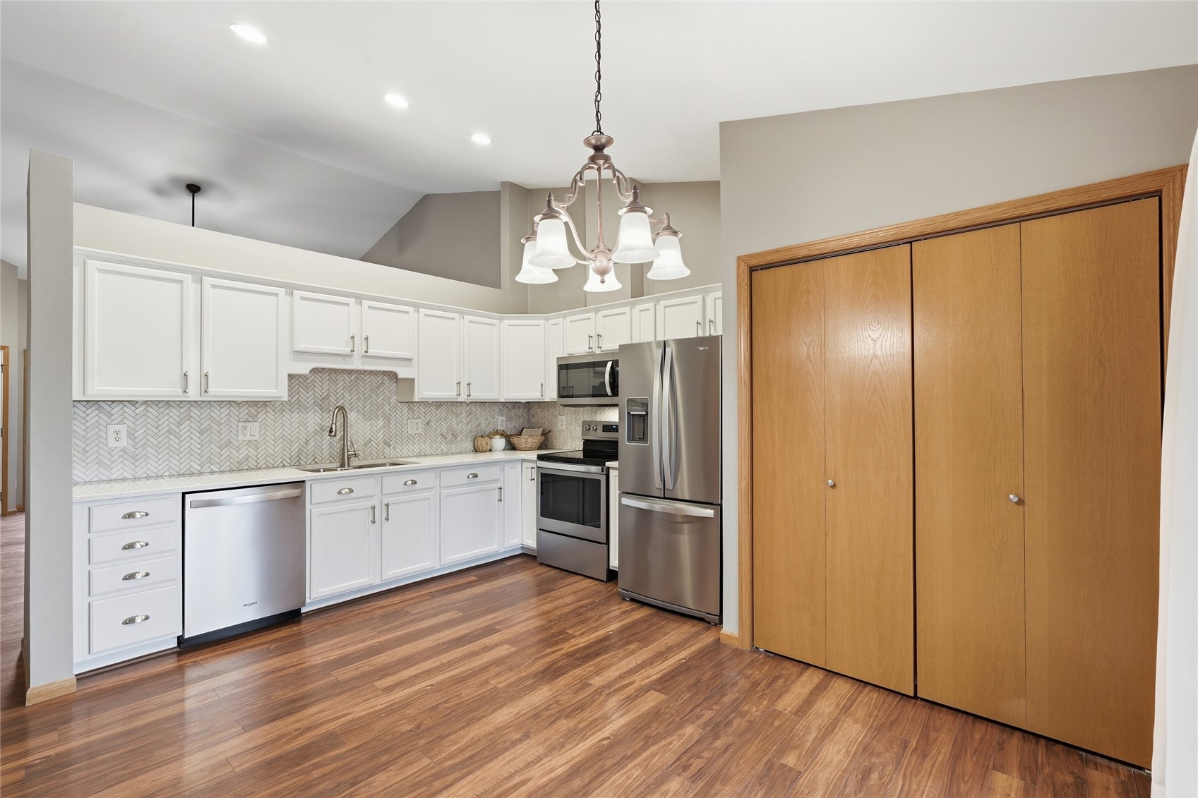 2312 Belmont Drive Coralville IA 52241