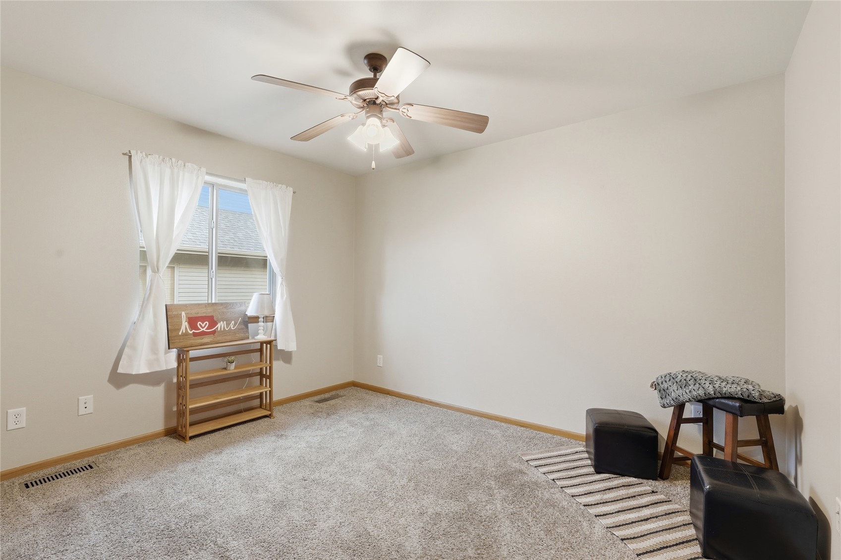 2312 Belmont Drive Coralville IA 52241